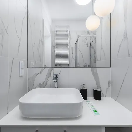 Grzybowska 37 - B By Homeprime Appartement Varsovie